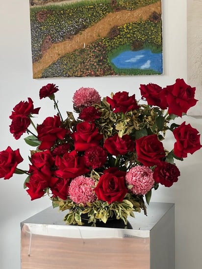 Seasonal arrangement